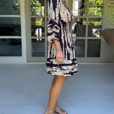 Helga - Vestido de verano de diseño con escote en pico