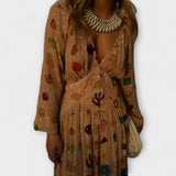 Lauren - Vestido Reign Petite con Conchas