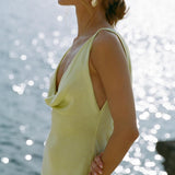 Vestido playero mini de punto liso con cuello vuelto