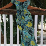 Vestido maxi sexy, sin tirantes, estampado, con volantes y ajustado.