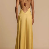 Vestido lencero largo de satén con espalda abierta