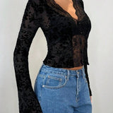 Blusa tipo cárdigan con volantes y estampado de leopardo con inserciones de encaje