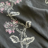 Sudadera con capucha y estampado de alas de flores vintage