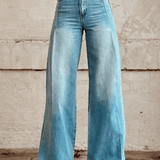 Pantalón ancho clásico de mujer: elegante y cómodo.