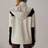 Chaqueta deportiva profesional impermeable y cortavientos para yoga y running.