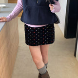 Falda de terciopelo de moda con lunares bordados