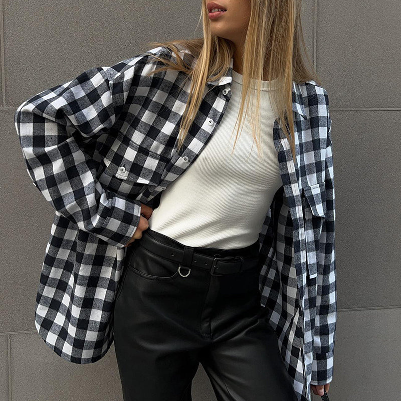 Blusa de cuadros de largo medio con bolsillos dobles