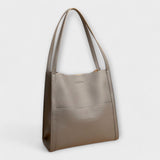 Karolína – Bolsa
