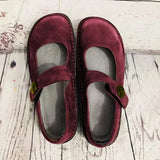 Zapatos Mary Jane para mujer: punta redonda clásica, correa con hebilla y suela cómoda.