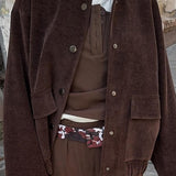 Chaqueta con cuello alto y botones de un solo pecho