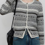 Cárdigan vintage de punto jacquard con cuello redondo y botones