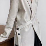 Blazer drapeado de moda con cuello manzana