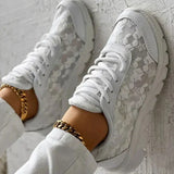 Zapatillas deportivas para mujer – Malla transpirable – Ajuste ergonómico – Suela acolchada – Cordones ajustables