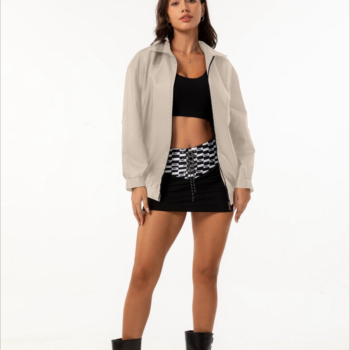 chaqueta de cuero con solapas extragrandes