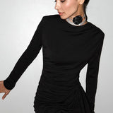 Minivestido sexy ajustado con detalles fruncidos y vendaje, cuello redondo