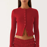 Cárdigan minimalista con botones