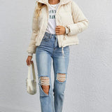 Chaqueta acolchada con cuello alto corto
