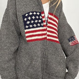 Sudadera con capucha de punto con cremallera y estampado de bandera elegante