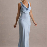 Vestido de noche sirena de satén con cuello vuelto