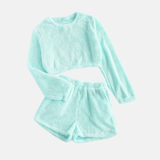 Conjunto de ropa de estar por casa para mujer: top corto de manga larga y pantalones cortos suaves de cintura alta.