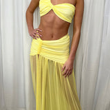 Conjunto de bikini sexy: top de rejilla y falda ajustada