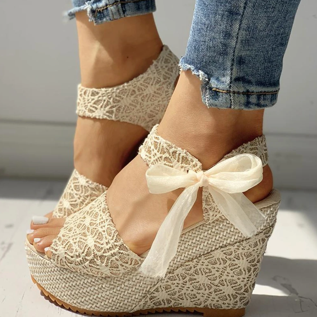Sandalias Essa - Elegantes sandalias de verano con tacón de cuña alto