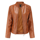 Chaqueta de cuero para mujer – Corte entallado – Hombros acolchados – Cuello alto – Bolsillos con cremallera