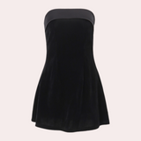 Minivestido de mujer – Terciopelo lujoso – Sin tirantes – Corte elegante y ajustado