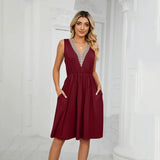 Vestido sin mangas para mujer - Cuello en V con detalles elegantes - Cintura ajustada - Falda asimétrica fluida