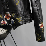 Chaqueta de cuero floral elegante, chic y duradera para mujer.