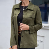 Elegante chaqueta de piel sintética para mujer.