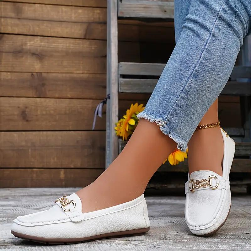 Mocasines de mujer - Piel suave - Detalle de hebilla metálica - Planos y cómodos
