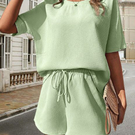 Conjunto informal para mujer: Top de manga corta con cuello redondo y pantalones cortos con cintura elástica