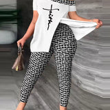 Conjunto de mujer: Top holgado con hombros descubiertos, pantalón ajustado estampado y tejido ligero.