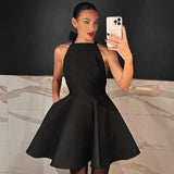 Vestido de mujer – Cuello halter – Espalda abierta – Cintura alta – Elegante corte corto acampanado