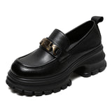 Mocasines de mujer – Piel auténtica – Suela de plataforma – Cadena metálica moderna