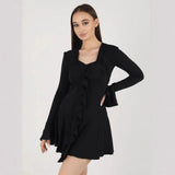 Minivestido de mujer – Corte entallado – Cuello en V – Volantes – Mangas acampanadas – Bajo acampanado