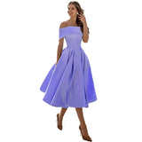 Vestido de mujer con hombros descubiertos - Corte entallado - Falda acampanada - Elegante y sofisticado