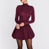 Vestido mini de mujer – Corte ajustado – Cuello alto – Mangas largas – Falda acampanada