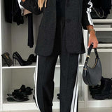 Conjunto de blazer y pantalón de mujer – Corte recto – Hombros estructurados – Raya lateral