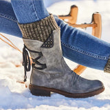 Botines de mujer – Ante – Suela plana – Detalle de hebilla – Comodidad casual