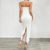 Vestido de mujer sin tirantes – Corte ajustado – Largo – Elegantes volantes asimétricos