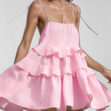 Vestido mini de mujer – Espalda abierta – Tirantes finos – Corte fluido y evasé – Pliegues superpuestos