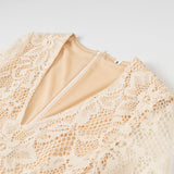 Vestido de encaje para mujer – Corte entallado – Mangas largas – Elegante escote en pico