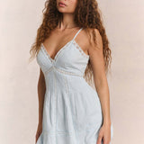 Vestido mini de tirantes con volantes de encaje calado