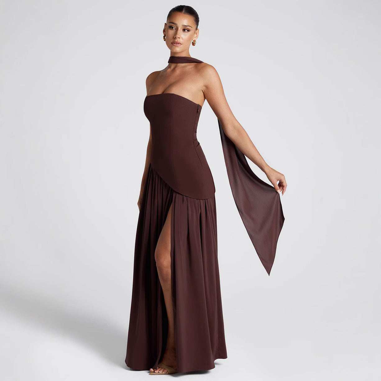 Vestido de noche para mujer – Sin tirantes – Cuerpo asimétrico – Falda con abertura fluida