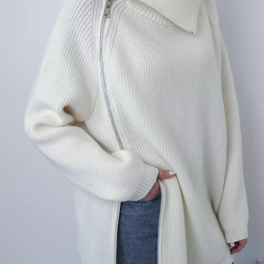 Suéter de punto para mujer – Corte oversize – Cuello ancho – Cierre de cremallera asimétrico