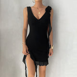 Vestido mini para mujer – Corte ajustado – Cuello en V – Sin mangas – Detalle floral asimétrico