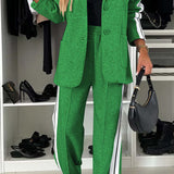Conjunto de blazer y pantalón de mujer – Corte recto – Hombros estructurados – Raya lateral