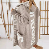 Cárdigan de mujer – Punto de lana – Corte oversize – Capucha – Detalles de letras en jacquard